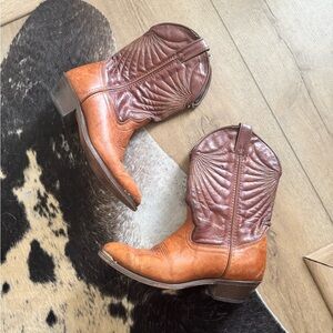 Laredo Tan and Brown Heeled Western Boots